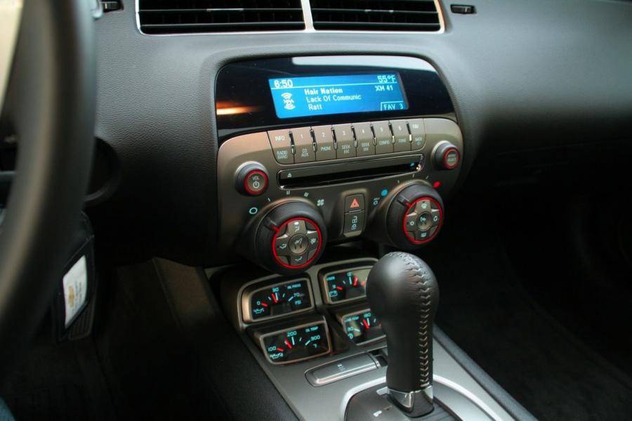  Chevrolet Camaro RS V6 2009 года  (фото 11 из 36)
